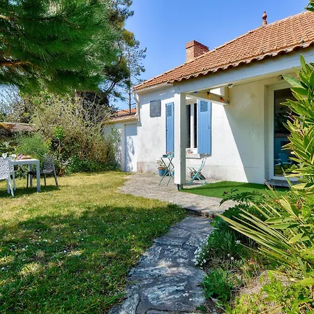 Maison Avec Jardin Pour 4 - 800m De La Barbâtre